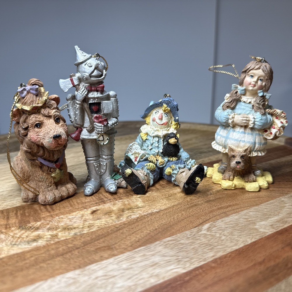 Wizard of Oz "Smithsonian Institution" 4 Piece Ornamental Set Christmas Ornament